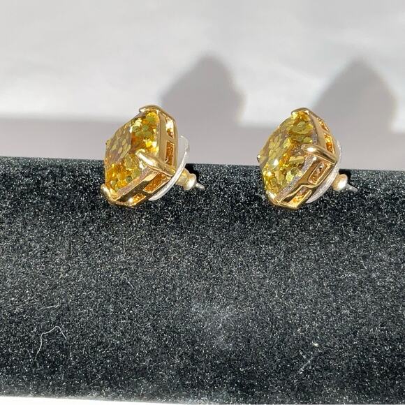 KATE SPADE NEW YORK GOLD GLITTER SQUARE STUD EARRINGS - Picture 2 of 6